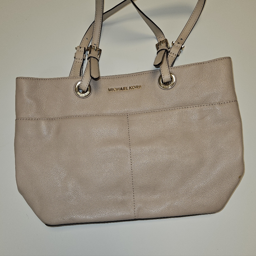 Michael Kors Pebbled Leather Tote Bag – Taupe